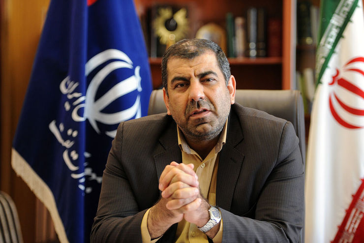 ویدئویی در فضای مجازی منتشر شده با این عنوان که مهدی علی مددی، سرپرست معاونت توسعه مدیریت و سرمایه انسانی وزارت نفت، هنگام گفتگو با کارکنان و در پاسخ به مطالبات شغلی و معیشتی آن ها، با لحنی توهین آمیز می‌گوید: «شما وبال گردن ما هستید.»