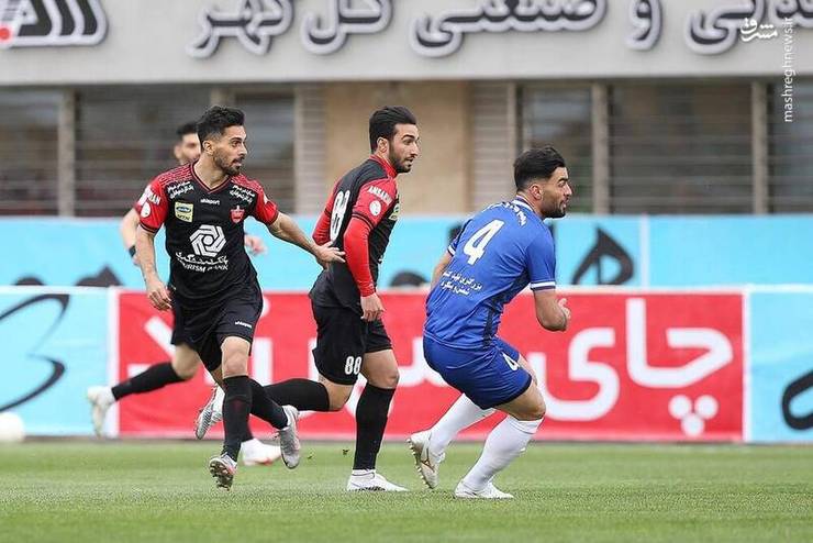 تیم فوتبال پرسپولیس در شرایطی باید فردا، شنبه پانزدهم آبان‌ماه به مصاف گل‌گهر سیرجان برود که شنیده می‌شود عالیشاه و نعمتی به دلیل مصدومیت در این دیدار غایب خواهندبود.