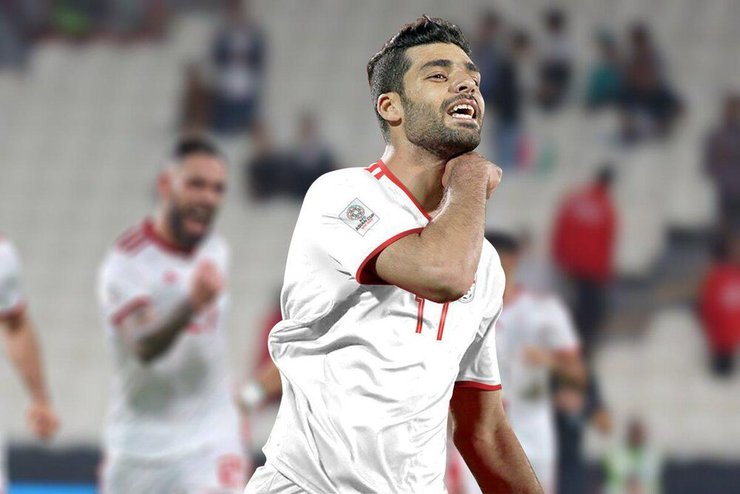 مهدی طارمی درشرایطی از تیم ملی حذف شده که در روز‌های اخیر مسئولان و مربیان تیم ملی بار‌ها با او تماس گرفتند تا از اسکوچیچ دلجویی کند، اما طارمی حتی پاسخ تماس کریم باقری را هم نداده است!
