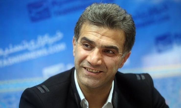 رئیس هیات والیبال ورامین معتقد است نشاط و سلامتی زنان که 50 درصد جامعه را تشکیل می دهند بسیار مهم است.