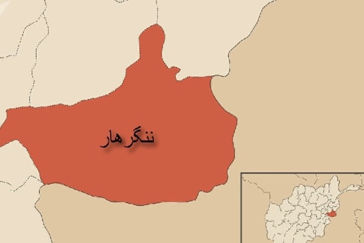 مقامات محلی در ولایت ننگرهار در افغانستان تایید کردند که در نتیجه دو انفجار پیاپی در شهر جلال‌آباد، مرکز این ولایت سه غیرنظامی کشته شده ‌اند.