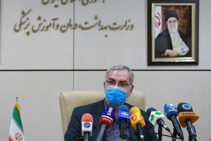 وزیر بهداشت در مورد واردات واکسن اسپوتنیک گفت: ۶۰ میلیون دز واکسن اسپوتنیک قرارداد وادارت داشتیم که فقط ۲ میلیون دز به ما دادند، البته الان روسیه گرفتار است و فقط ۳۵ درصد به مردم خود واکسن زده است.
