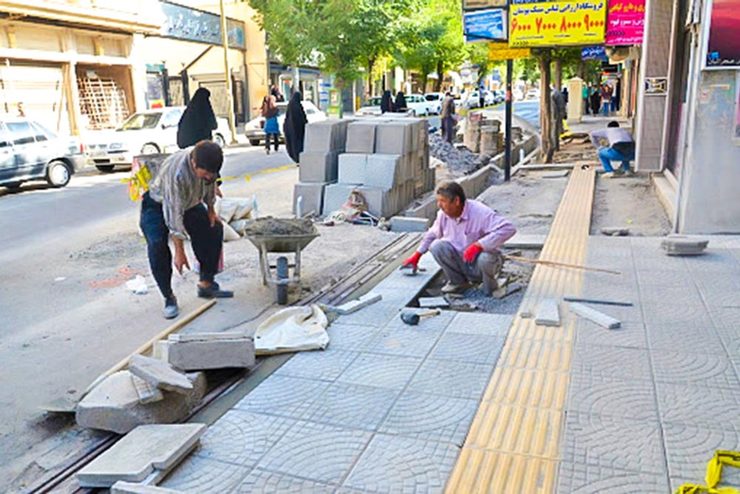 مدیرکل نظارت بر زیرساخت‌های شهری شهرداری مشهد: تا سال ۱۴۰۴ برنامه‌های ویژه‌ای برای بهسازی پیاده‌رو‌های حاشیه شهر داریم.
