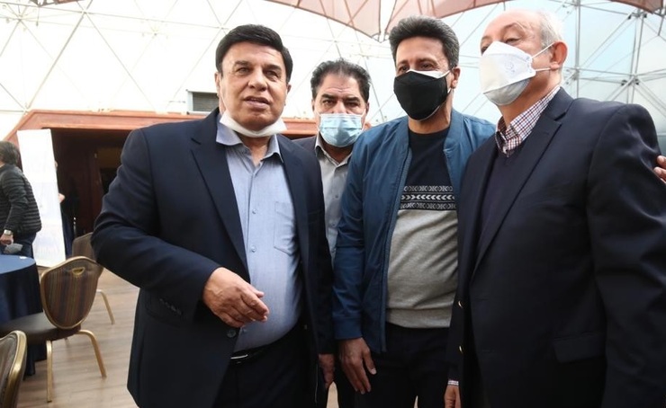 صمد مرفاوی که در مراسم تجلیل از پیشکسوتان باشگاه استقلال حضور یافت، براین باور است که باید به استقلال زمان داد تا آرام، آرام فوتبال زیبا را هم به نمایش بگذارد.