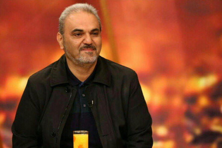 جواد خیابانی، گزارشگر پراشتباه فوتبال ایران باز هم با اشتباهی عجیب خود را تبدیل به سوژه کاربران شبکه‌های اجتماعی کرد.