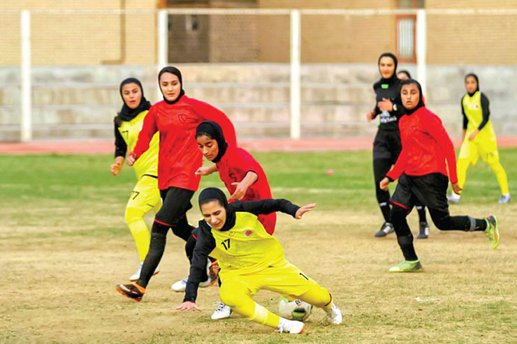 شکست نخستین نماینده خراسان رضوی در هفته اول لیگ برتر فوتبال بانوان رقم خورد.
