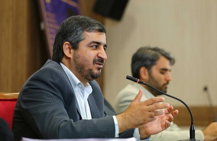 مسعود فیاضی، وزیر پیشنهادی آموزش و پرورش گفت: اعتبار رتبه‌بندی معلمان هرگز هزینه نیست و باید هرطور شده، جور شود، چون سرمایه‌گذاری برای آینده است.