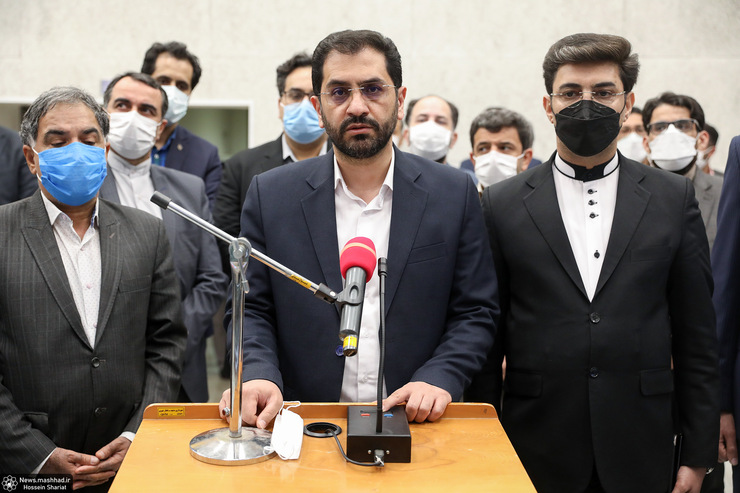 مرکز انجام واکسیناسیون کرونا در ۳۵ ایستگاه خط یک و دو قطار شهری مشهد جهت تسهیل دسترسی مردم به مراکز تزریق واکسن افتتاح شد.