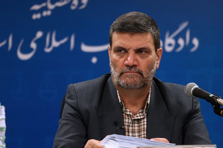 دهمین جلسه دادگاه رسیدگی به اتهامات ۹۹ متهم پرونده ثبت سفارش خودرو به ریاست قاضی صلواتی برگزار شد.