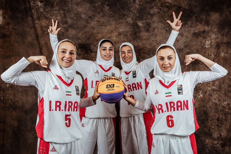 مژگان خدادادی نسبت به خط خوردنش از تیم ملی بسکتبال زنان واکنش نشان داد.
