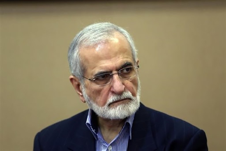 همسایگان افغانستان امروز در تهران گرد هم می‌آیند و درباره تحولات اخیر این کشور گفتگو می‌کنند، آن هم در حالی که از طالبان یا همان گروه امارت اسلامی که حالا در افغانستان حکومت را به دست گرفته است، نماینده‌ای حضور نخواهد داشت.
