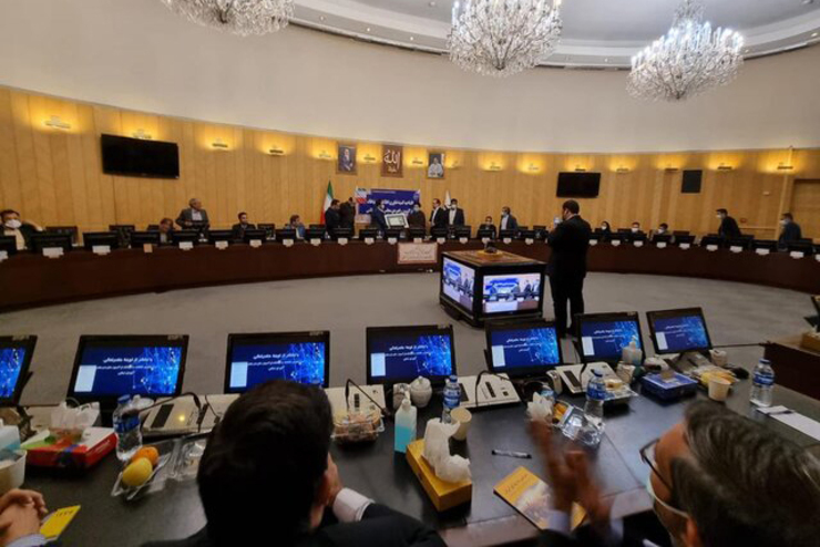 رییس فراکسیون راهبردی مجلس شورای اسلامی با بیان اینکه بسیاری از مسئولان از توییتر استفاده و مطالب مدنظر خود را از طریق آن منتشر می کنند، درباره فیلتر بودن توییتر و عدم رفع محدودیت آن واکنش نشان داد.