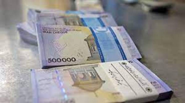 وزیر اقتصاد و دارایی از پرداخت تسهیلات ۱۰ میلیون تومانی از امروز (شنبه) به همه سرپرستان خانوار‌هایی که به دلیل کرونا بستری شده اند، خبر داد.