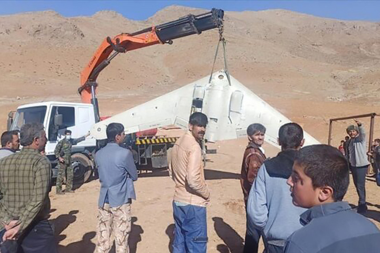 معاون سیاسی، امنیتی و اجتماعی استاندار چهارمحال و بختیاری در خصوص سقوط پهپاد در کوهرنگ گفت: این بالگرد با هدف بارورسازی ابرها به پرواز درآمده بود که به‌علت شرایط جوی دچار سانحه شد.