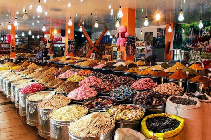 نرخ میوه و آجیل شب یلدا در میادین تره بار اعلام شد.