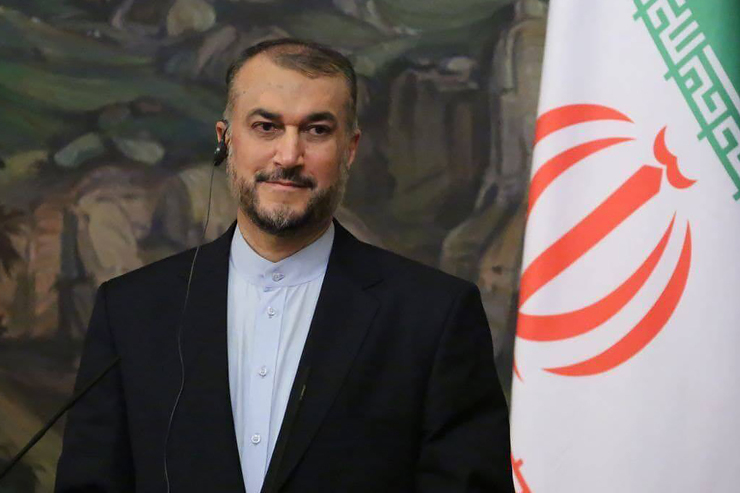 وزیر امور خارجه کشورمان اعلام کرد: ما همواره با آژانس همکاری نزدیک داریم و در همین راستا یک هیات از سازمان انرژی اتمی ایران برای دیدار و گفتگو با مقام های آژانس بین المللی انرژی اتمی راهی وین است.