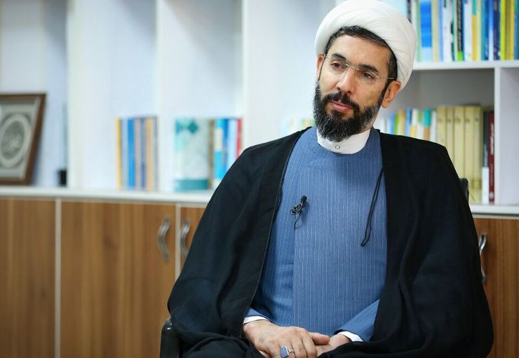 نشست تخصصی «مبنا» با موضوع «نقش دانشجو در تحقق عدالت اجتماعی در اندیشه حضرت آیت‌ا... العظمی خامنه‌ای (مدظله‌العالی)» به‌همت دفتر نمایندگی «حفظ و نشر آثار حضرت آیت‌ا... العظمی خامنه‌ای» در مشهد برگزار شد. در این نشست مجازی، حجت‌الاسلام‌و‌المسلمین رستمی، رئیس نهاد نمایندگی مقام معظم رهبری در دانشگاه‌ها، به‌عنوان سخنران به بیان مطالبی پرداخت که درپی می‌آید.