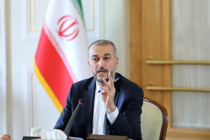 وزیر امور خارجه با بیان اینکه نگاه به آسیا از اولویت‌های سیاست خارجی دولت است، گفت: توسعه پایدار اقتصادی بدون نگاه به مذاکرات وین را دنبال می کنیم.