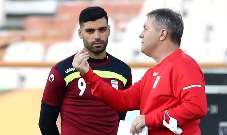 مهدی طارمی و دراگان اسکوچیچ سرانجام در یک تماس تلفنی کدورت‌ها را کنار گذاشتند تا فوتبال ایران با آرامش بیشتری در بازی‌‌های بهمن ماه مقابل عراق و امارات حاضر شود.