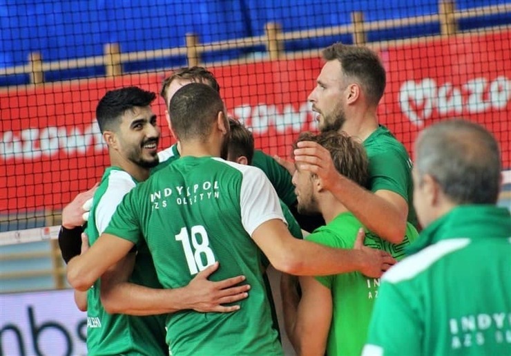 ملی پوش والیبال کشورمان برای عمل کتف خود از لهستان به ایتالیا خواهد رفت.
