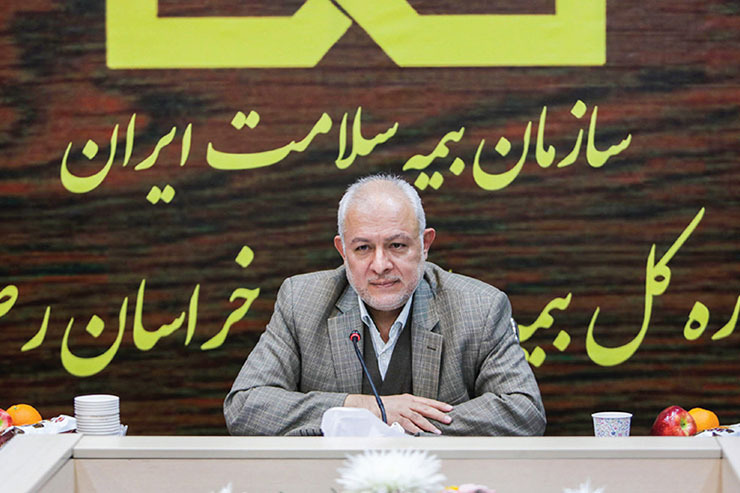مدیرکل بیمه سلامت خراسان رضوی گفت: یکم دی، هم زمان با سراسر کشور در مشهد و دیگر شهرستان‌های استان، استفاده از نسخه‌های کاغذی پایان می‌یابد.