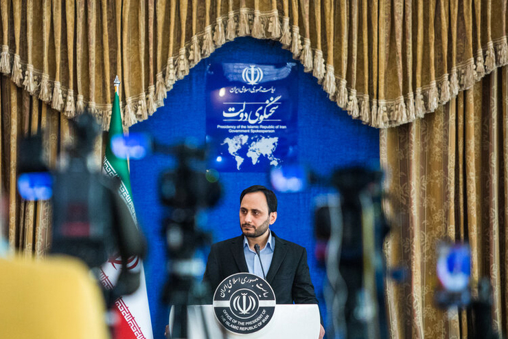 سخنگوی دولت با بیان اینکه تورم خط قرمز دولت است، گفت: دولت قصد کلنگ زنی پروژه جدید را ندارد و همه اقدامات دولت، در جهت تکمیل پروژه‌های قبلی است.