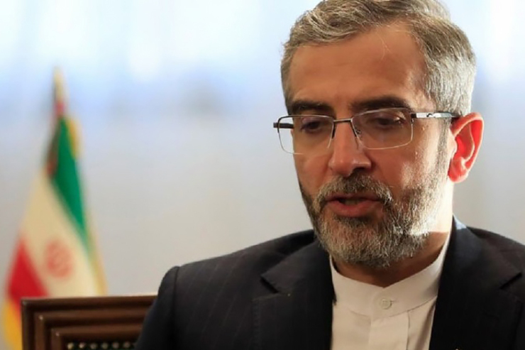مذاکره کننده ارشد کشورمان اعلام کرد: ایران در این مرحله خواستار توقف مذاکرات نبوده بلکه ما از ابتدا توافق کردیم که لازم است پس از رسیدن به پیش‌نویس توافق، استراحت داشته باشیم.