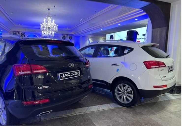 فروش اقساطی جک S5، جک S3 ، جک K7 از سوی شرکت کرمان موتور با شرایط ویژه از یکم دیماه ۱۴۰۰ آغاز می‌شود.