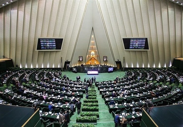 لایحه رتبه‌بندی معلمان در مجلس شورای اسلامی مصوب شد و پس از تأیید شورای نگهبان وارد فاز اجرا خواهد شد.