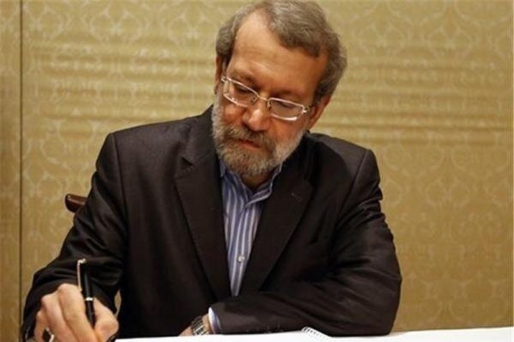 علی لاریجانی داوطلب عدم احراز صلاحیت شده انتخابات ریاست جمهوری ۱۴۰۰ پس از آنکه دلایل شورای نگهبان را دریافت کرده است با متنی حدود ۳۰ صفحه به تمام مسائل و شبهات مطرح شده پاسخ داده و آن را برای سران قوا و بسیاری از شخصیت‌های سیاسی کشور ارسال کرده است.