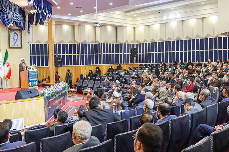 معاون قضایی دادستان کل کشور در حقوق عامه در نشست تخصصی اخلاق اجتماعی در مدیریت شهری گفت: مدیران سازمان‌های خدمت رسان مکلف هستند برای رفع مشکلات مردم و تسهیل خدمات به آن‌ها اقداماتی انجام دهند.