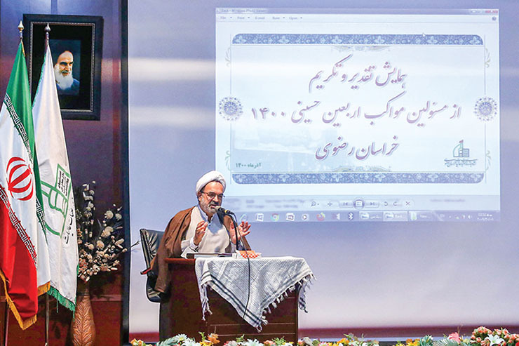 در اربعین ۱۴۰۰ تعداد ۲۱ هزار نفر از سراسر کشور در قالب مواکب برای خدمت به مراسم اربعین عراق اعزام شدند.