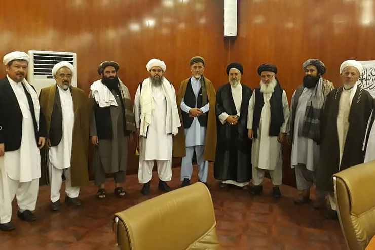 قاری حافظ ذاکرالله، از مقامات طالبان، گفت نهادی با عنوان «کمیسیون بررسی حقوق شیعیان» به دستور رهبران طالبان ایجاد شده است و در مورد جایگاه سیاسی و حقوق شهروندی شیعیان در افغانستان تصمیم می‌گیرد.