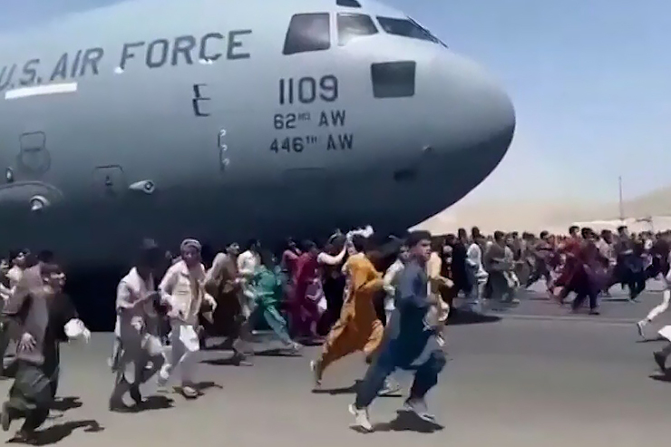 نزدیک به هزار و ۴۰۰ افغان که ویزای اضطراری دریافت کرده بودند، هرگز به استرالیا نرسیدند.