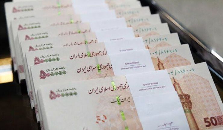 مدیر اداره اطلاعات بانکی بانک مرکزی از انتشار اطلاعات اولیه لیست بدهکاران بانک‌های خصوصی در هفته آینده خبر داد.