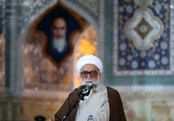 تولیت آستان قدس رضوی با اشاره به نام‌گذاری سال ۱۴۰۱ با عنوان «تولید؛ دانش بنیان، اشتغال آفرین» از سوی مقام معظم رهبری، گفت: تمام بخش‌های آستان قدس باید با همه توان اجرای شعار سال را دنبال کنند.