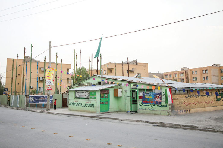 مسجد در حال ساخت حمزه سیدالشهدا (ع) از مساجد فعال و پررفت و آمد محله حجاب در ماه رمضان است.