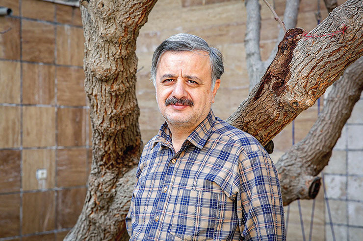 محمد کاظم کاظمی شاعر و پژوهشگر برجسته افغانستانی با اشاره به اشتراکات فرهنگی دو ملت ایران و افغانستان گفت: آنچه بیشتر اهمیت را دارد یگانگی فرهنگی است تا اشتراکات چرا که با نادیده گرفتن این مرز می‌بینیم که با مردمی با فرهنگ و تاریخ مشترک روبرو هستیم که همه در یک سرزمین زندگی می‌کردند.