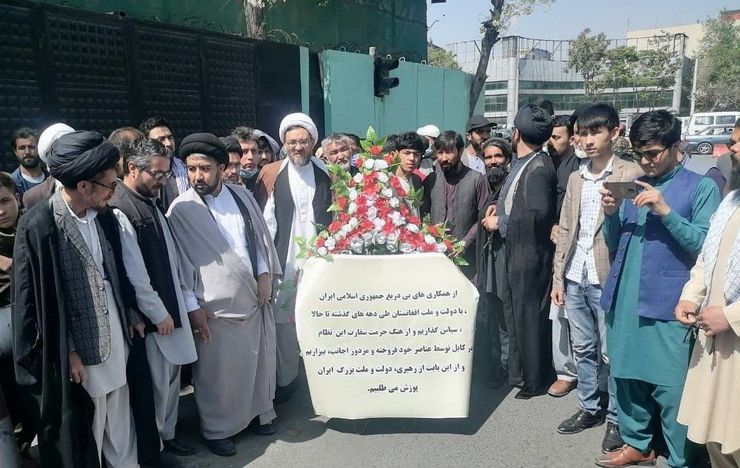 مرکز فعالیت‌های فرهنگی اجتماعی تبیان، مسدود شدن کامل این دفتر را تکذیب می‌کند.
