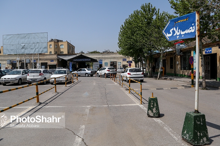  تعویض پلاک در منزل، الصاق پلاک سوم به خودرو‌ها و توسعه مراکز شماره گذاری کاملا اینترنتی از جمله برنامه‌های پلیس راهور در سال جاری است که رئیس مرکز شماره گذاری و تعویض پلاک پلیس راهور انتظامی کشور در خصوص آن‌ها سخن گفت.