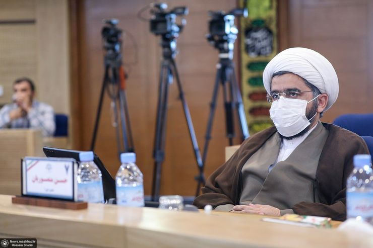 رئیس کمیسیون فرهنگی و اجتماعی شورای اسلامی مشهد پیرامون حواشی به وجود آمده در رابطه با ایرادات و ابهاماتی که فرمانداری نسبت به مصوبات شورای شهر داشته است، اظهار کرد: در شورای اسلامی شهر مشهد مصوباتی در صحن علنی و یا جلسات رسمی با اکثریت آرا جمع بندی می‌گردد که قانونی و لازم الاجرا نیست، از این رو بایستی در هیات تطبیق مورد بررسی قرار گیرد.