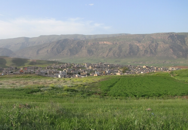 مردم شهرستان چرداول صبح امروز پیش لرزش زمین را حس کردند در حالی که هیچ زمین لرزه ای در این منطقه در مرکز ژئوفیزیک دانشگاه تهران ثبت نشده است.