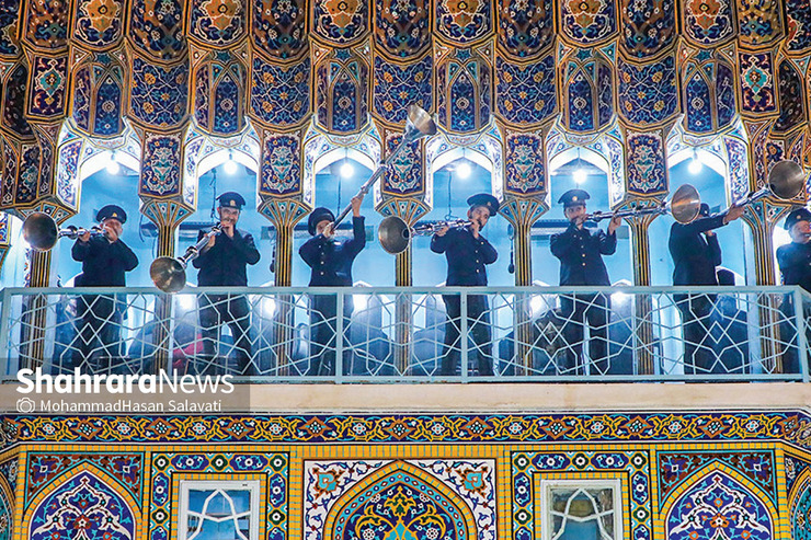 خاطره ای از محمدحسن صلواتی در مورد عکاسی از سنت قدیمی نقاره‌نوازی سحرهای ماه رمضان در حرم امام رضا (ع).