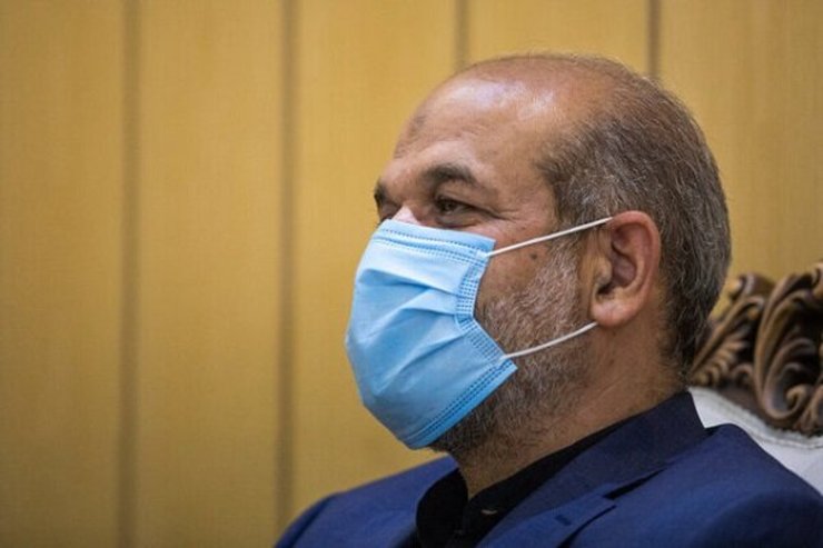وزیر کشور اعلام کرد بر اساس دستور ریاست جمهوری اسلامی ایران تا بررسی مجدد ابهامات زیست محیطی، احداث پتروشیمی میانکاله متوقف خواهد ماند.
