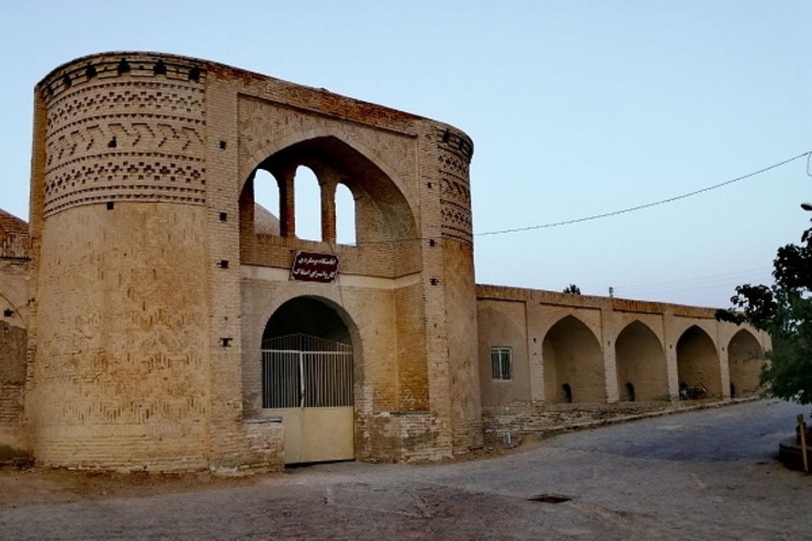 تصاویری از بنای تاریخی کاروانسرای اصفاک بشرویه از نگاه دوربین مخاطب شهرآرانیوز.