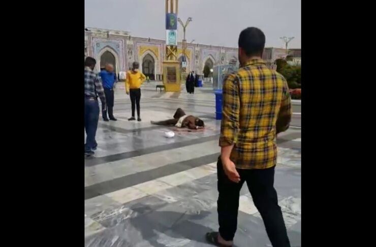  مدیر دفتر حراست و امور صیانتی حوزه علمیه خراسان گفت: اعترافات ضارب حمله تروریستی حرم مطهر رضوی و بررسی‌هایی که نیرو‌های امنیتی از محتوای تلفن همراه او انجام داده‌اند، حاکی از آن است که وی عضو فعال فضای مجازی و دنبال کننده سایت‌ها و کانال‌های تندرو وهابی بوده است.