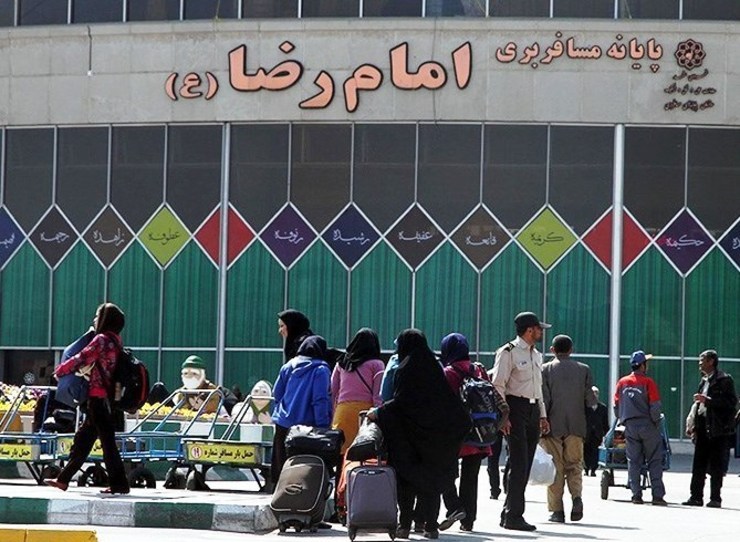 معاون شهردار و رئیس سازمان اجتماعی و فرهنگی شهرداری مشهد از احتمال حضور بیش از ۱۰ میلیون زائر در مشهد خبر داد.