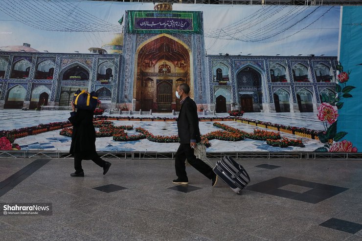 معاون هماهنگی و مدیریت امور زائران استانداری خراسان رضوی از آغاز موج بازگشت مسافران نوروزی با خروج ۴۷۰ هزار زائر از مشهد خبر داد.