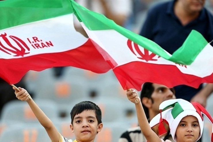 سرپرست معاونت سلامت و تربیت بدنی شهرداری مشهد گفت: پرچم ایران برای تماشاگران حاضر در ورزشگاه امام رضا(ع) در روز بازی ایران و لبنان تدارک دیده شده است.