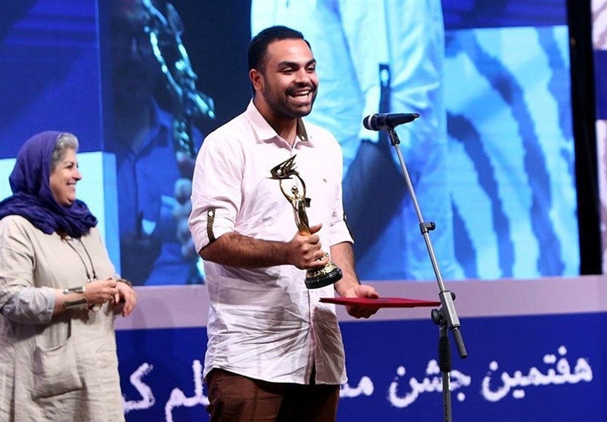 «جنگل پرتقال» فیلمی به تهیه‌کنندگی رسول صدرعاملی و کارگردانی آرمان خانساریان در حال تولید  برای حضور در جشنواره فیلم فجر است.